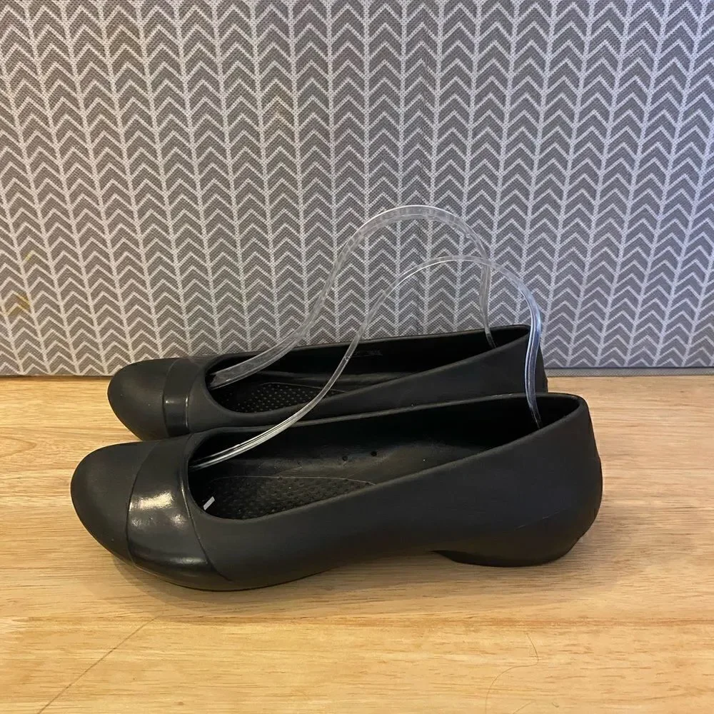 ✅Crocs Giannna ballet flats Sz 8